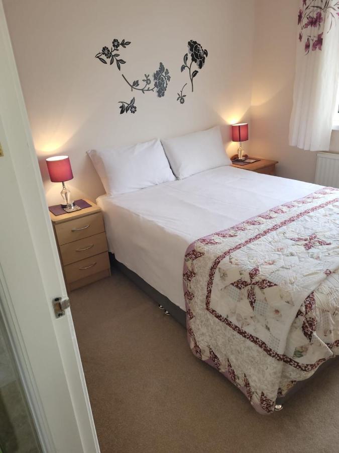 Smitten House 4 Bedroom Rhyl Extérieur photo